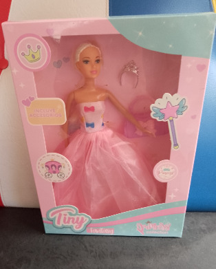 Tiny Princesa